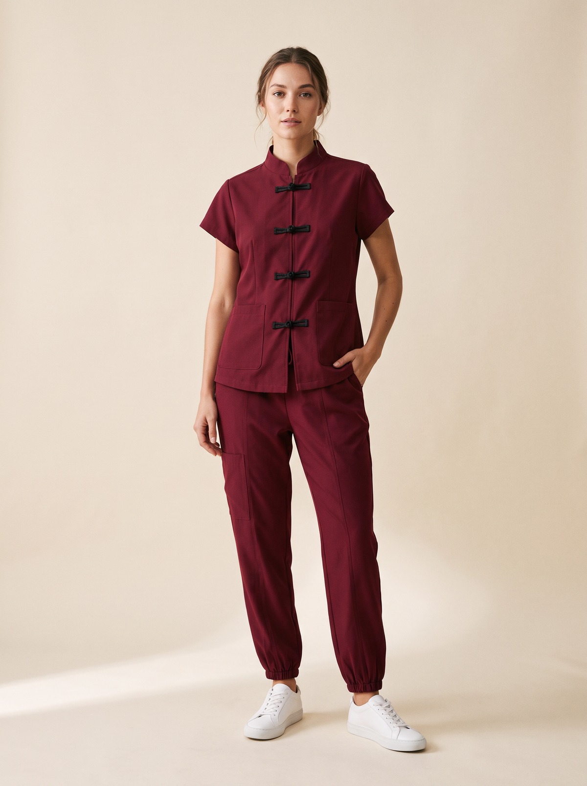 Modelo Dama Scrub Chino