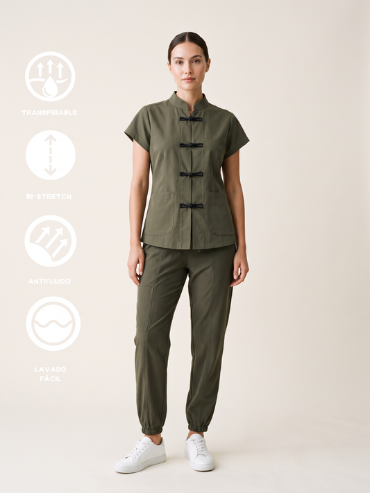 Modelo Dama Scrub Chino